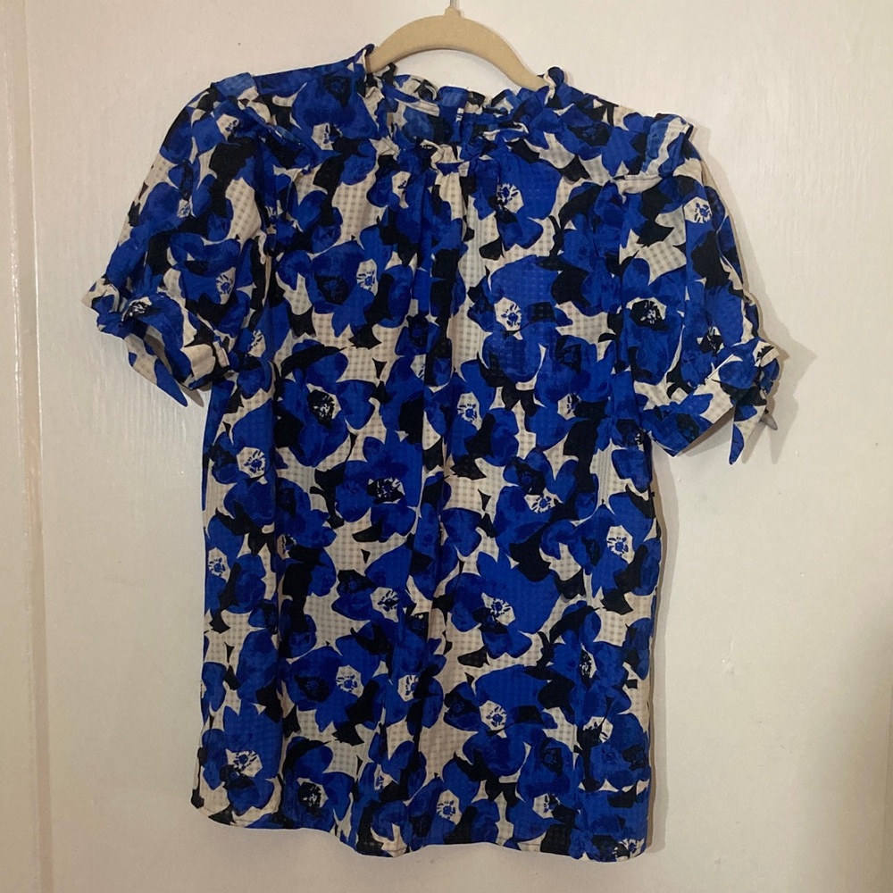 Who What Wear Blue and Black Floral Blouse